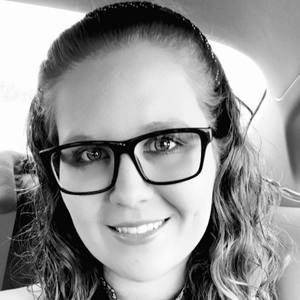 Meet your Posher, Jacqueline